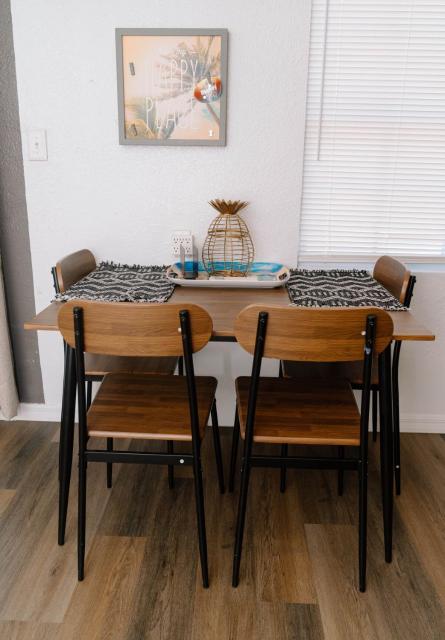 Sand Dollar Retreat