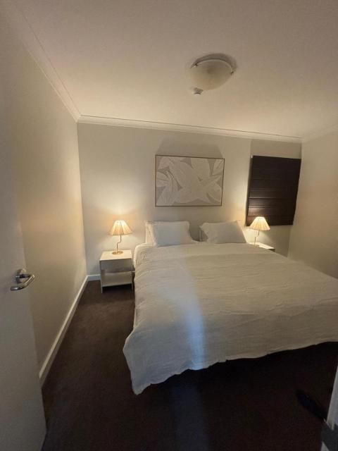 City Lights Retreats - 2 Bedroom, 1 Bathroom