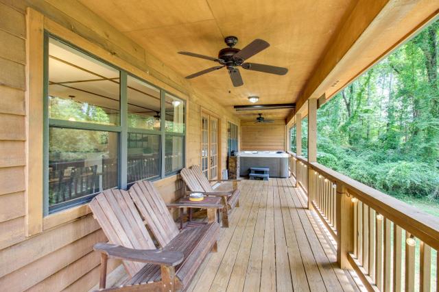 Dock & Hot Tub: Tennessee River Cabin Getaway
