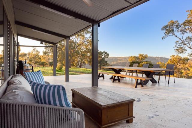Amaroo Swan BnB Management