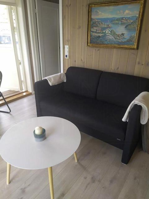 Stylish Cabin Experience In Beautiful Surroundings