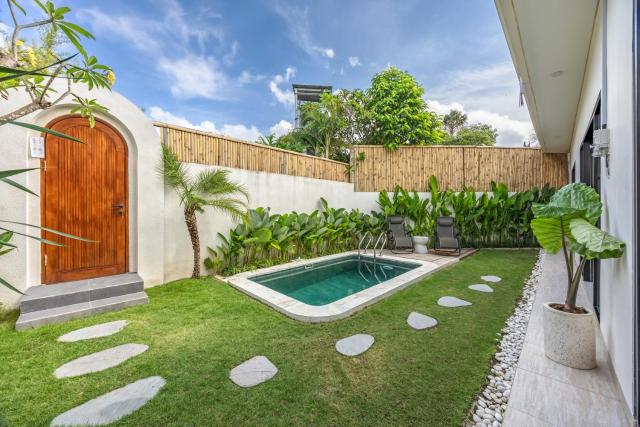 Pool Garden Private 2BR Villa - 10 min to Finns Beach Club