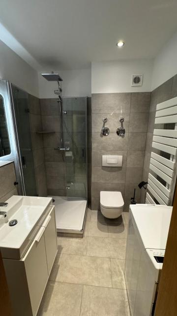 StayinDresden de Altbauperle mit Kingsize-Bett