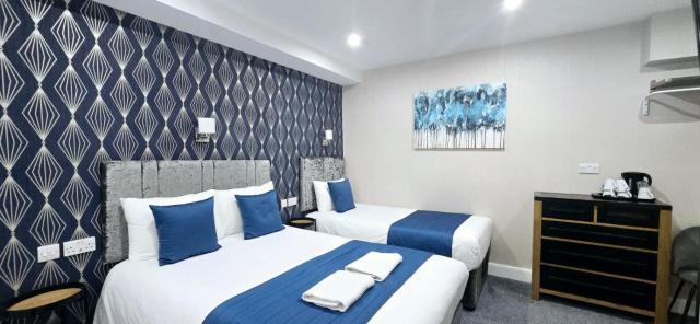 George Hotel