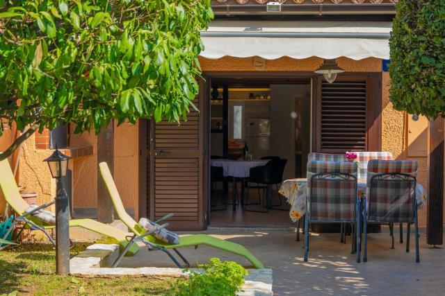 Vesna in Rovinjsko Selo (Haus für 2-4 Personen)