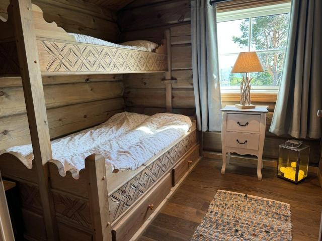 Lovely log cabin at Lifjell