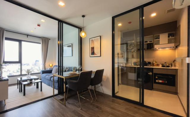 Near BTS - High-Floor - Rooftop Pool - Sontana