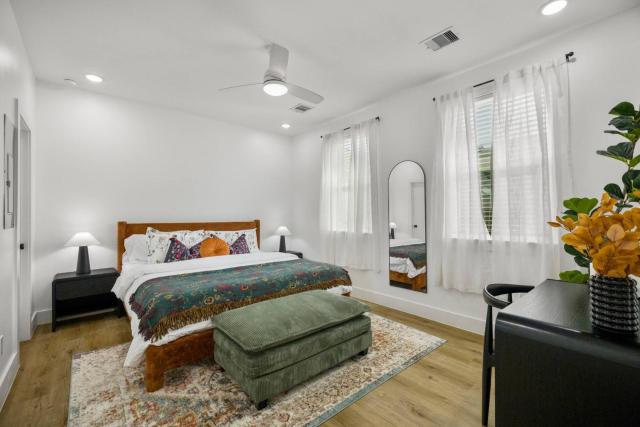 Nestled Nook Bungalow #7031A @ EastEnd Revitalized