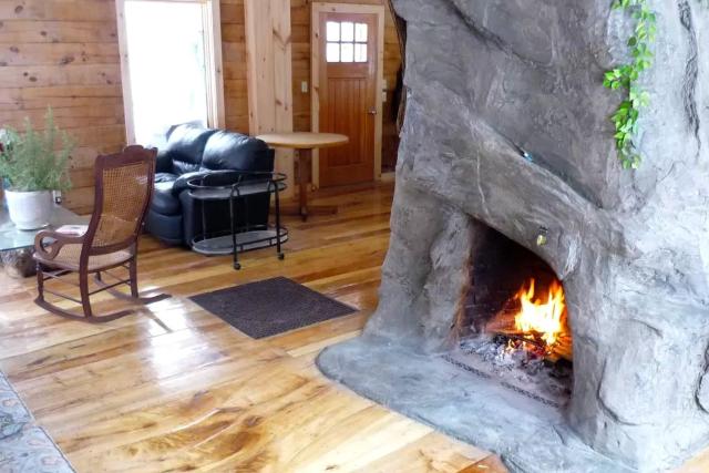 Breathtaking Year-Round Views from Luxury Cabin on New York-Vermont Border