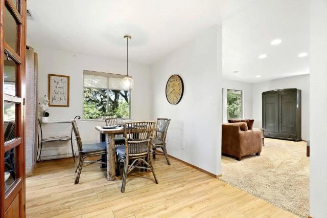 Inspiring Cottage Rental for a Vacation in California Wine Country