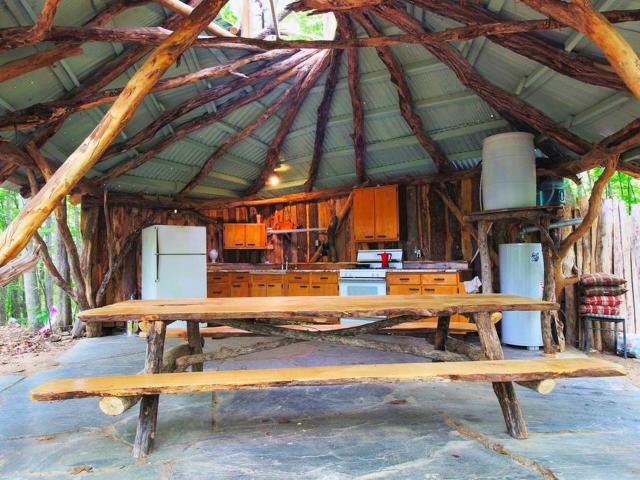 Uniquely Crafted Tree House Rental near Lake Saint Catherine, Vermont