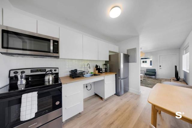 Cozy North Miami 1-BD - Gym, BBQ & Free Parking