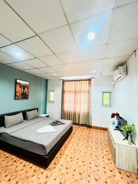 Patong Adventure Hostel