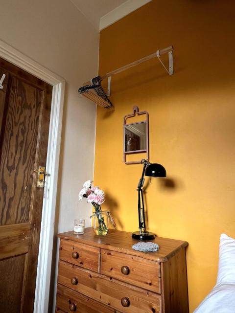 Cosy room with private bathroom