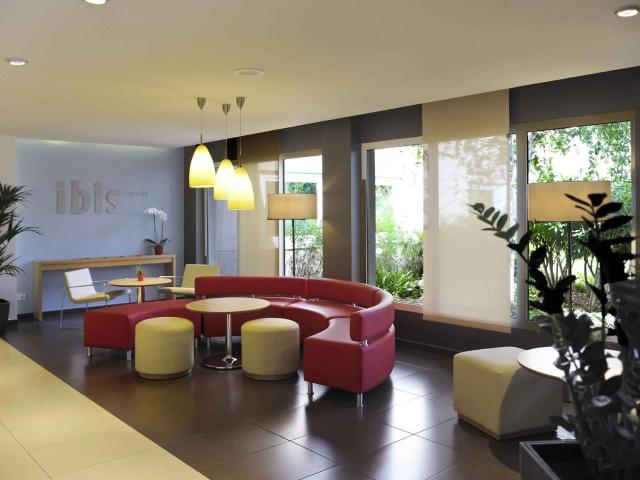 Ibis Cornella