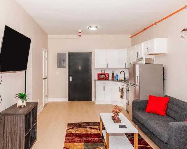Central Albany Apartment Private Unit Near Capitol and Empire Plaza