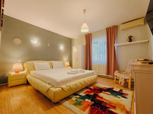 Balcesti Design Apartments - Walk to Old Town - Pumo Properties