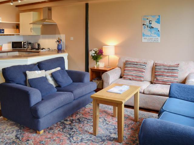 Jasmine Cottage - E1493