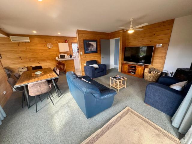 50 Conical Hill Road