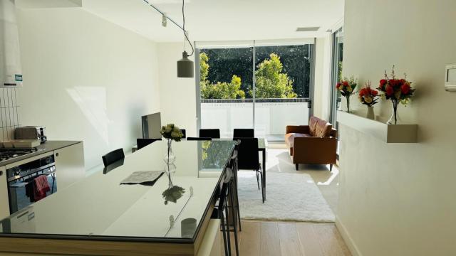 Apartment near CBD & Airport