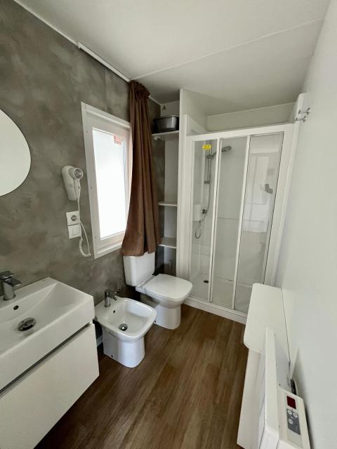 GlampChalet 5 Persone Pool&Parking-Pietra Ligure