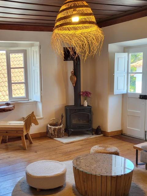 Charmingly Renovated Village House in Sintra, Penedo