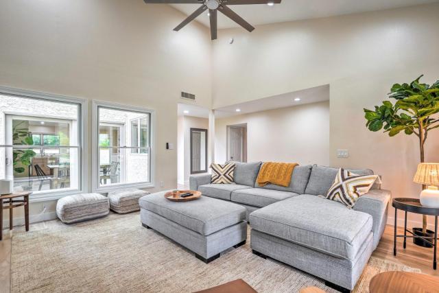 Patio + Fire Pit: Luxe Home Near Arizona Boardwalk