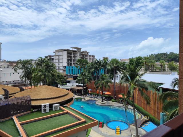 4 Floor - Pool view Studio room at TBHR near Kata beach