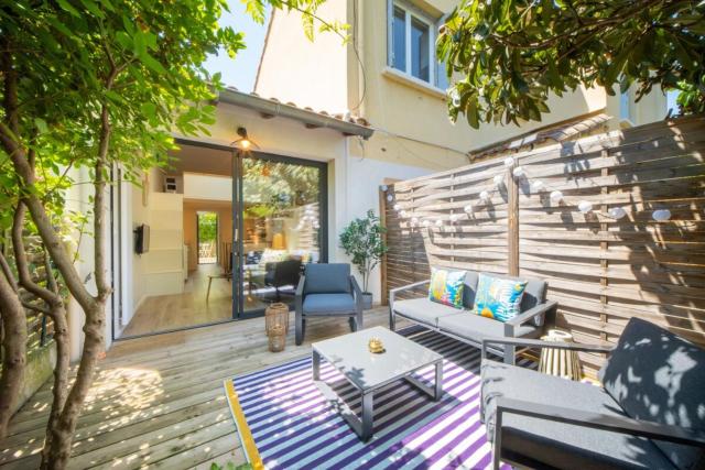 Le Cocon I - Private garden terrace with parking