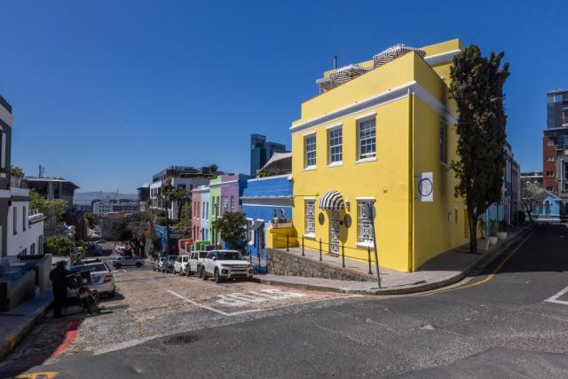 De Waterkant Place