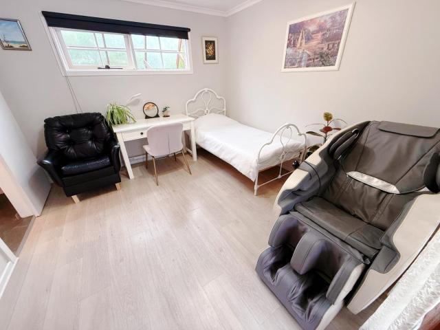 Sunny Garden Home - Massage Chair - Near Beach & CBD