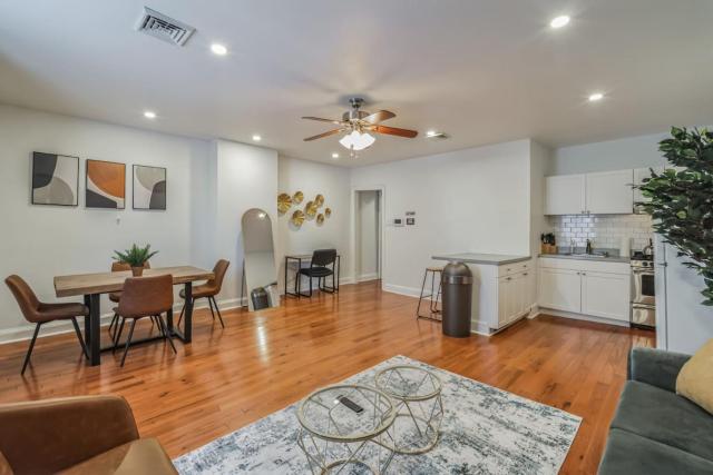 Huge and Sunny 1BR in Center City
