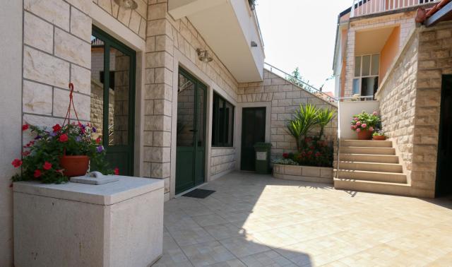 Apartments Jadranka