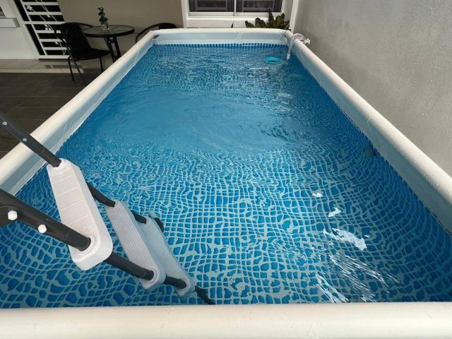 Huwayna Private Pool Homestay M U S L I M sahaja