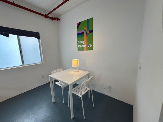 The Art Nook Private Rooms on Hollywood Blvd