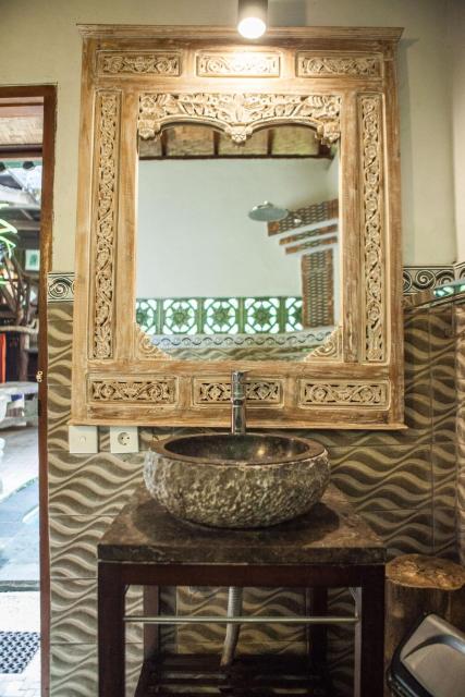 Secluded jungle villa w private pool & serene view