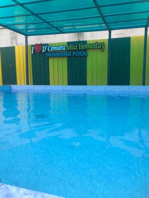 DChemara Mizi Homestay Swimming Pool