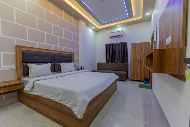 Big Brother hostel Hotel