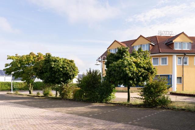 ates Hotel Lampertheim by AURUM