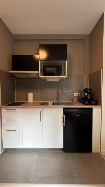 Aramis Studio Hotel