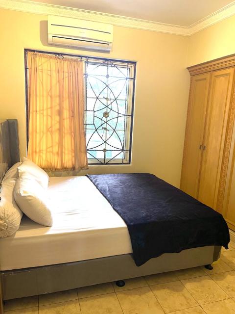 Vila Princess Sentul 7 bedroom Private pool, Billiard, Tenis meja