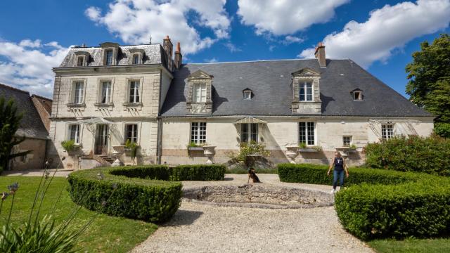 Manoir, vignes et chevaux au cœur des châteaux