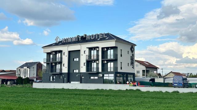 KIMMIY Garni Attic Rooms near Belgrade Airport