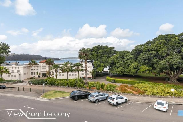 Balmoral Beachfront - A Serene Coastal Retreat - ESPL6