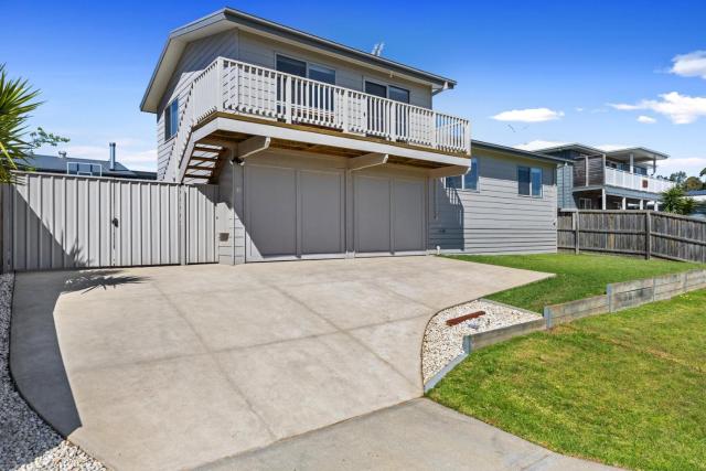 Beach House on Longridge