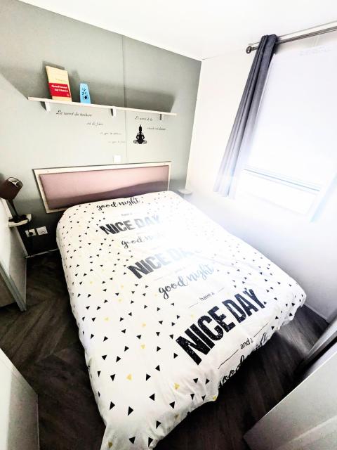Mobil home, camping 4* Lac privé