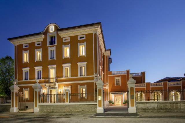 Villa Miliani