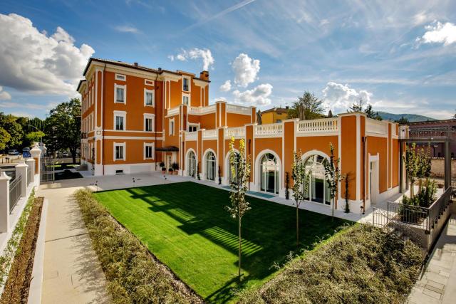 Villa Miliani