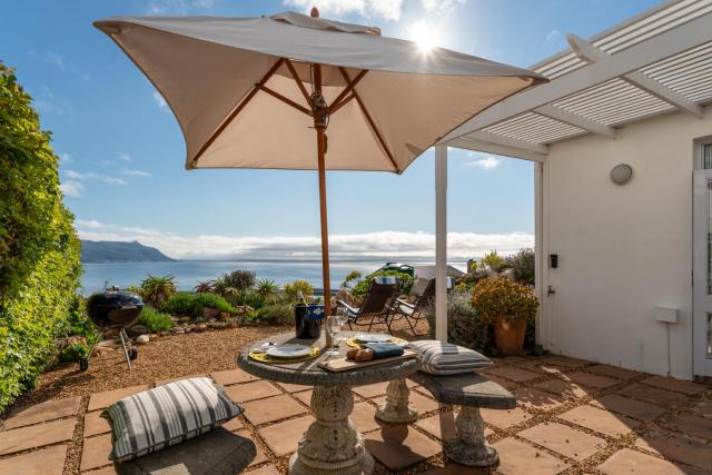 Spectacular Sea Views-Sunny Escape in Simonstown