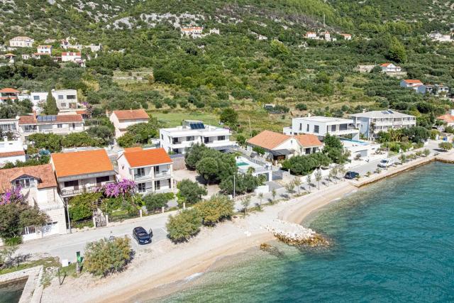 Apartments by the sea Viganj, Peljesac - 24663